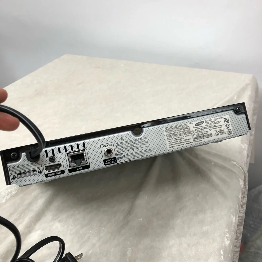 Samsung Blu Ray Disc Player no remote model BD-HM57c